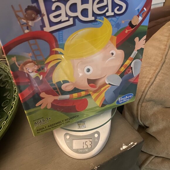 Chutes & Ladders Board Game Hasbro New FACTORY SEALED 2013 Family Fun - Picture 7 of 7